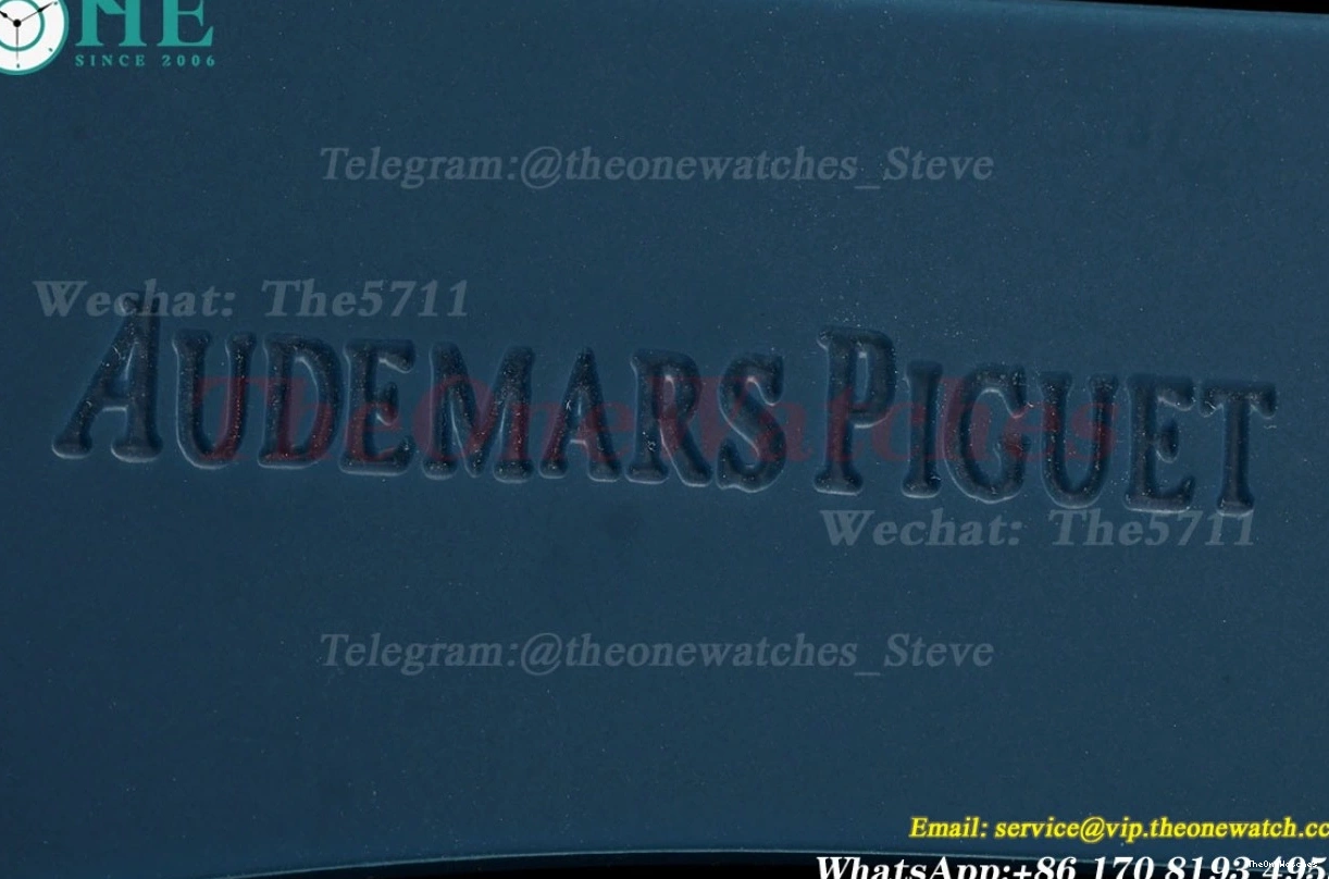 SS Oak Offshore 26420 Royal Wht APPF Blue A4401 RU 43mm 0331